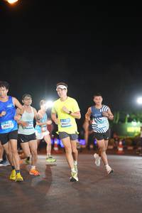 BIB: 80401, 0708
                            <button type="button" onclick="openModal(23012763)" class="btn btn-primary btn-sm float-right btn-popup" data-toggle="modal" data-target=".modal-high-quality">
                        <i class="fas fa-shopping-cart"></i> Add to Cart
                    </button>
                                            <button type="button" onclick="isThisMe(23012763, true)" class="btn btn-success btn-sm float-right btn-popup btn-isme hidden" data-toggle="tooltip" data-placement="bottom" title="นี่คือรูปของคุณใช่ไหม คลิกที่นี่เพื่อเอาเข้าอัลบั้ม">
                        <i class="fas fa-plus"></i> Add to album
                    </button>
                    <button type="button" onclick="isThisMe(23012763, false)" class="btn btn-warning btn-sm float-right btn-popup btn-isnotme hidden">
                        <i class="fas fa-ban"></i> Remove from album
                    </button>